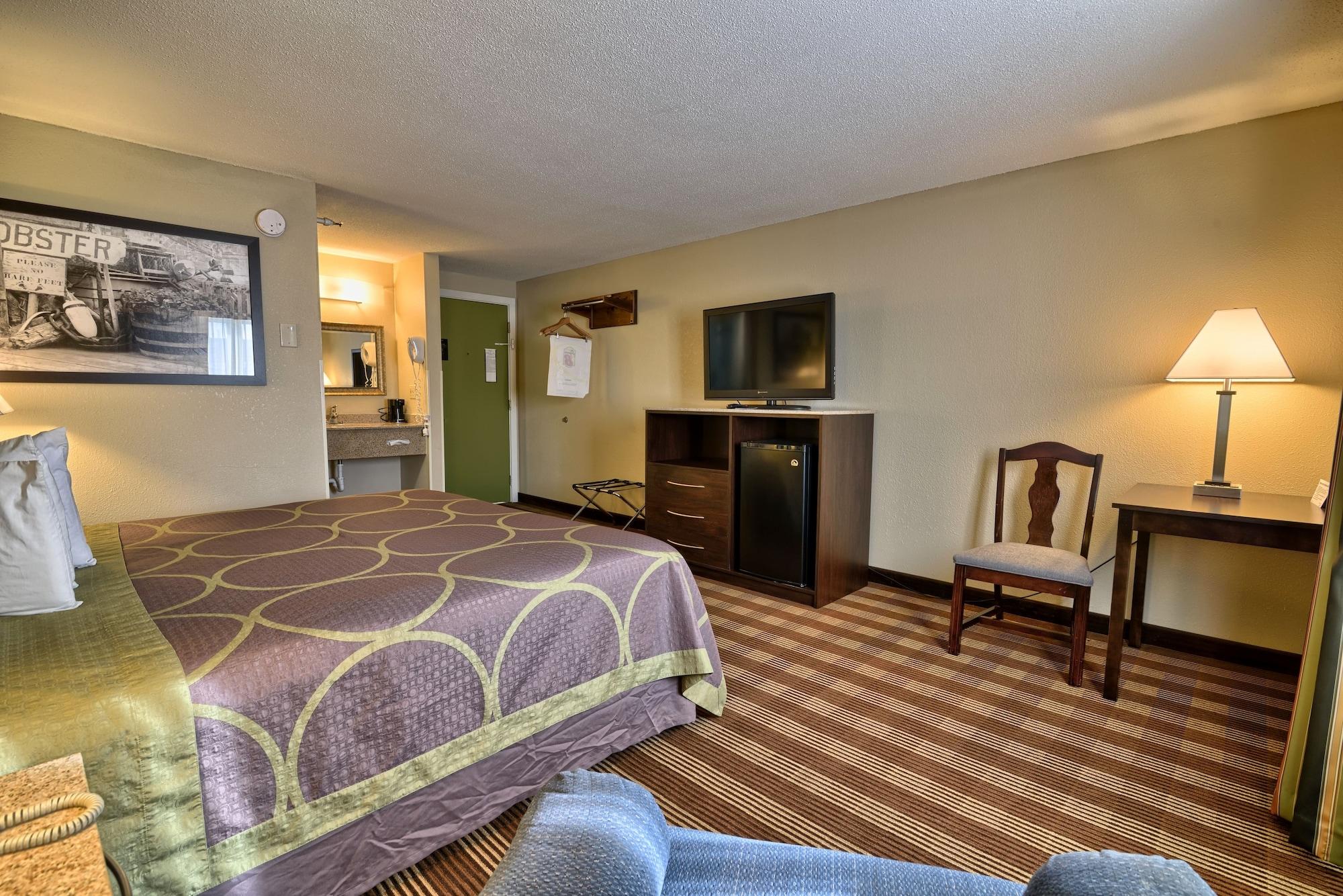 Super 8 By Wyndham Hotel Bangor