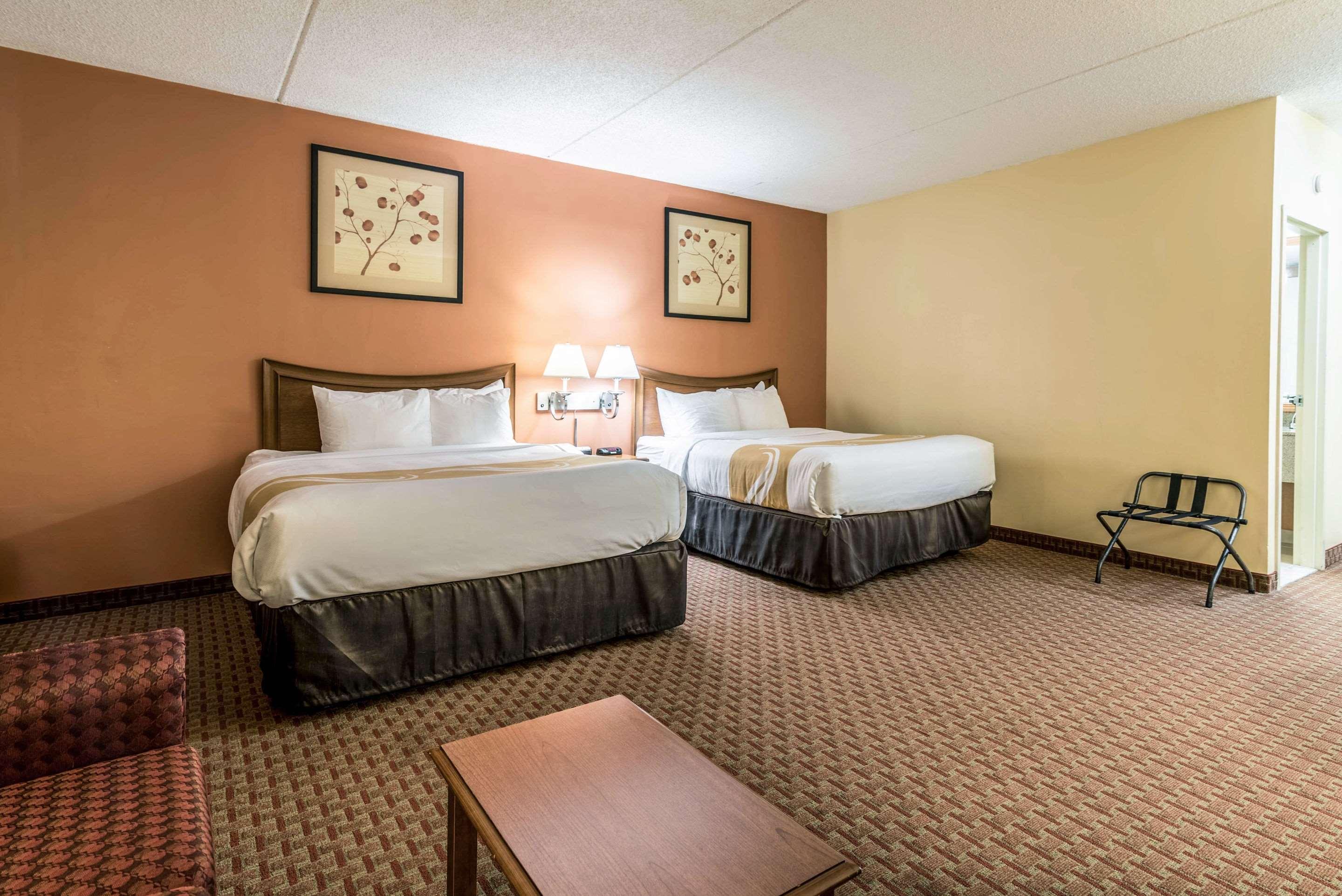 Quality Airport Inn 3*