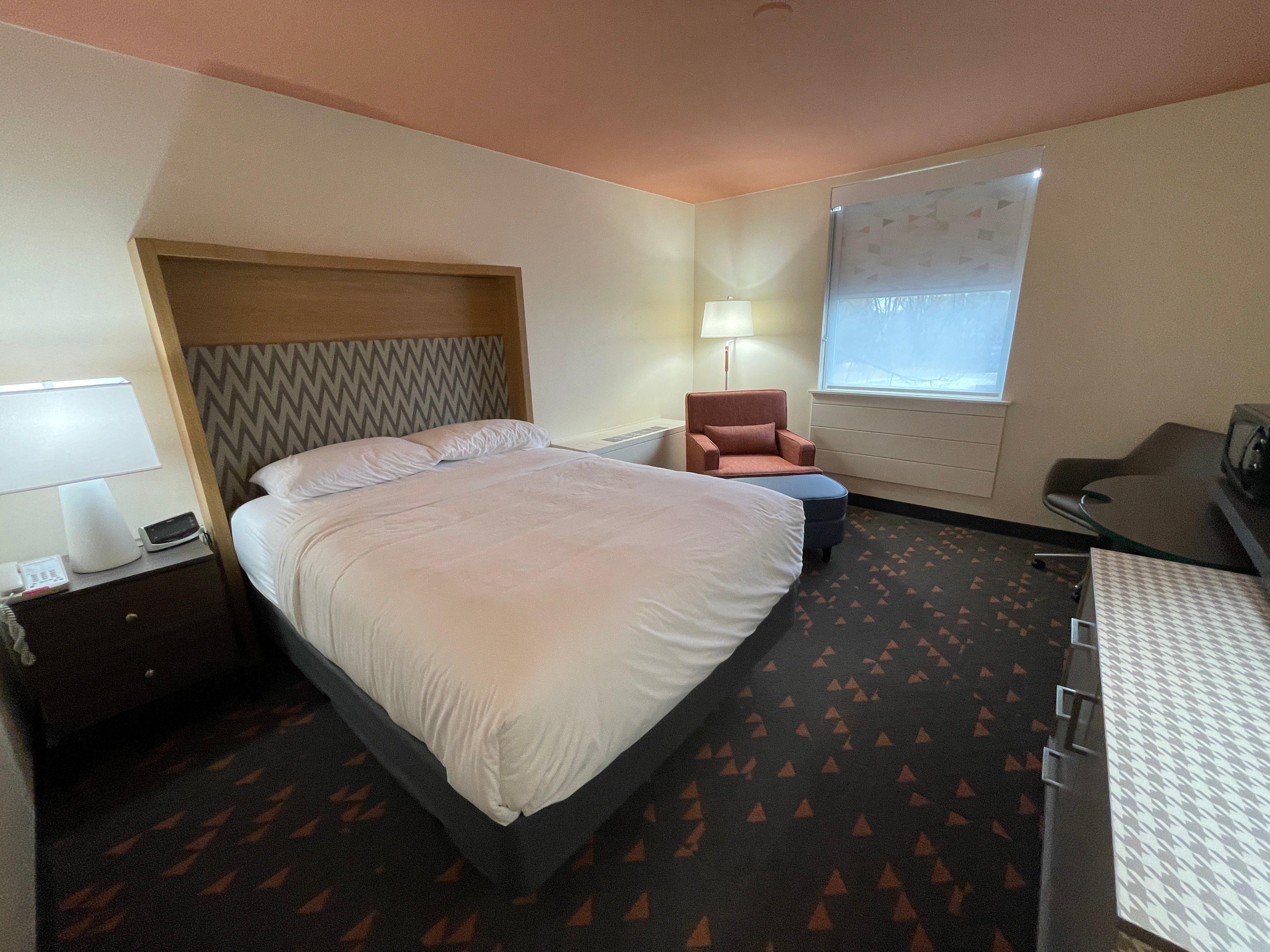 By Ihg 3* Bangor