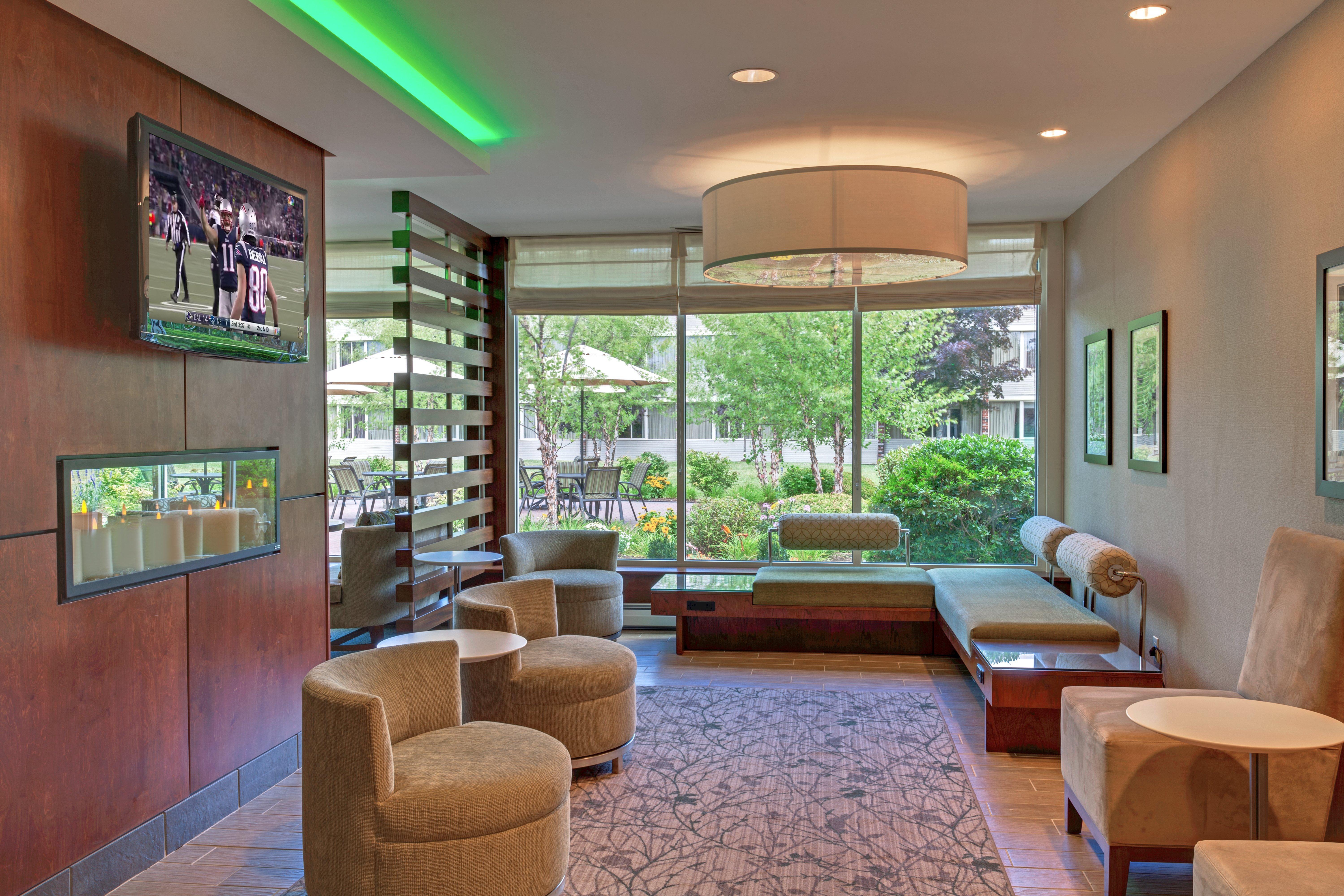 Hotel By Ihg
