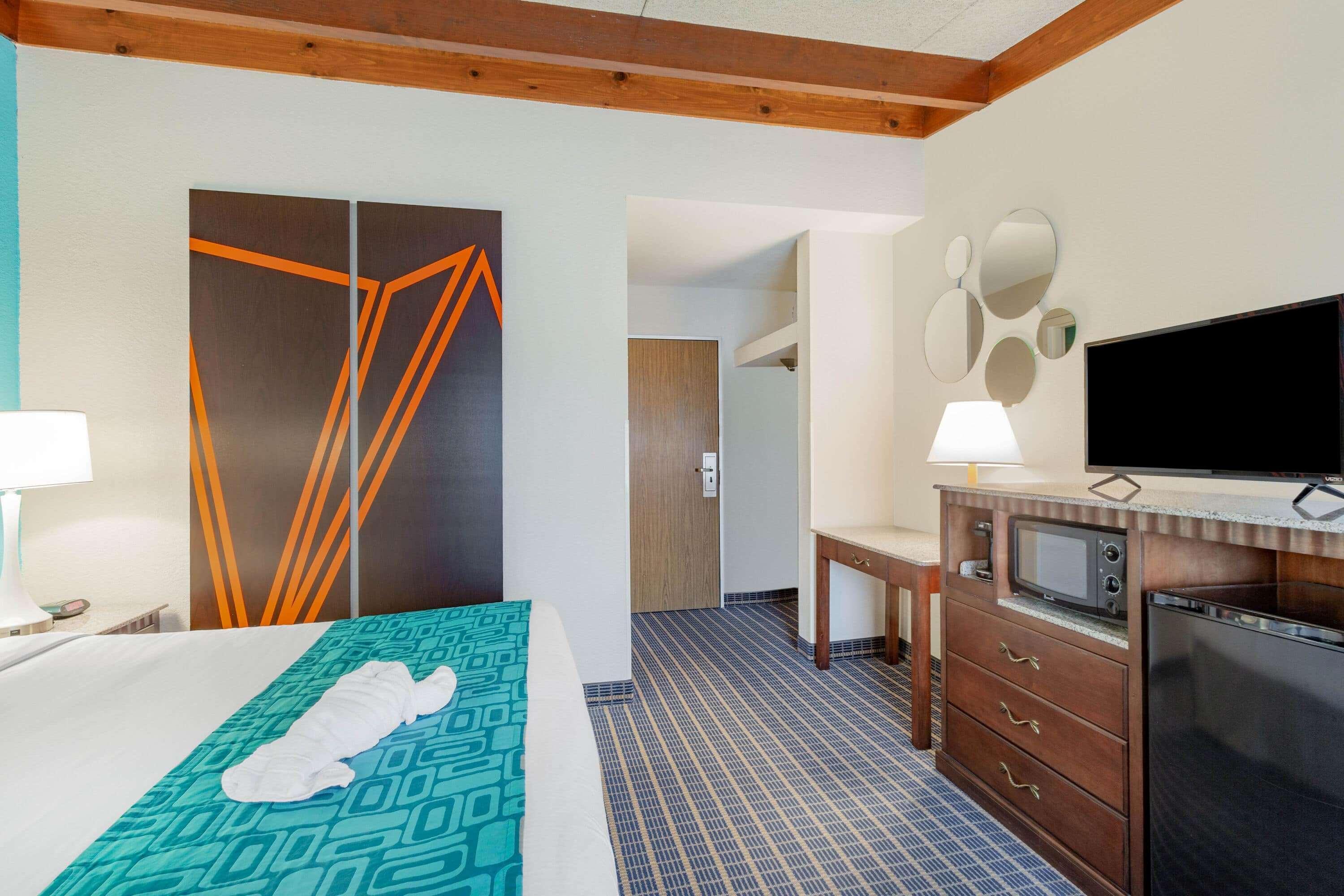 Hotel Howard Johnson By Wyndham 2*