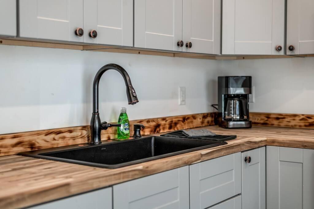 Apartment Brand New 2bd 1ba Riverfront - Washer And Dryer