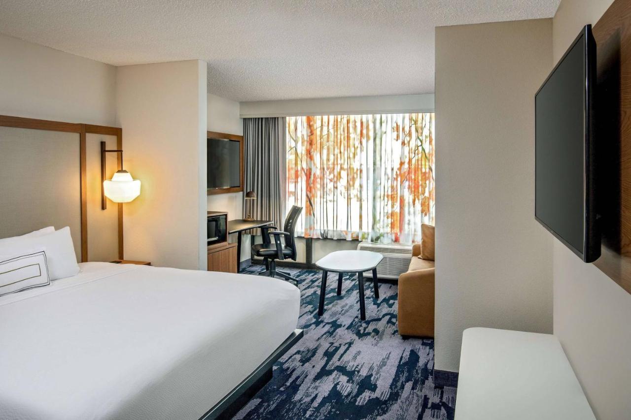 Hotel Fairfield By Marriott 3*
