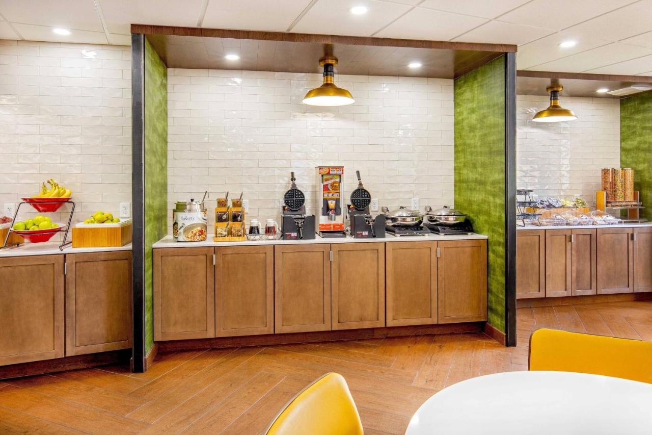 Fairfield By Marriott 3*