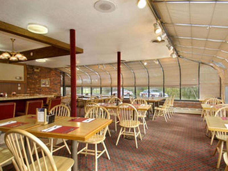 Howard Johnson By Wyndham Bangor
