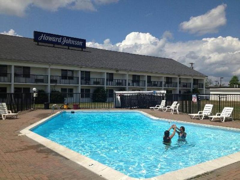 Hotel Howard Johnson By Wyndham 2*