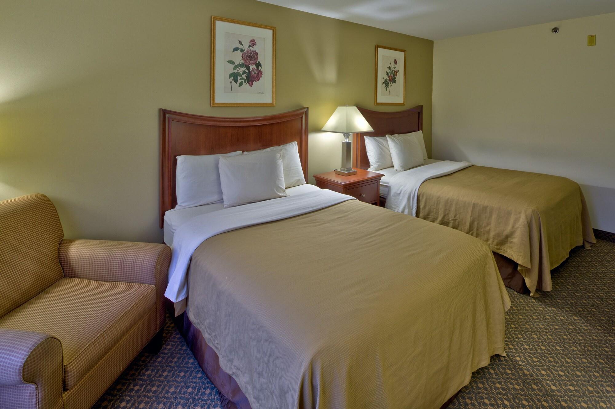 Country At The Mall 3* Bangor