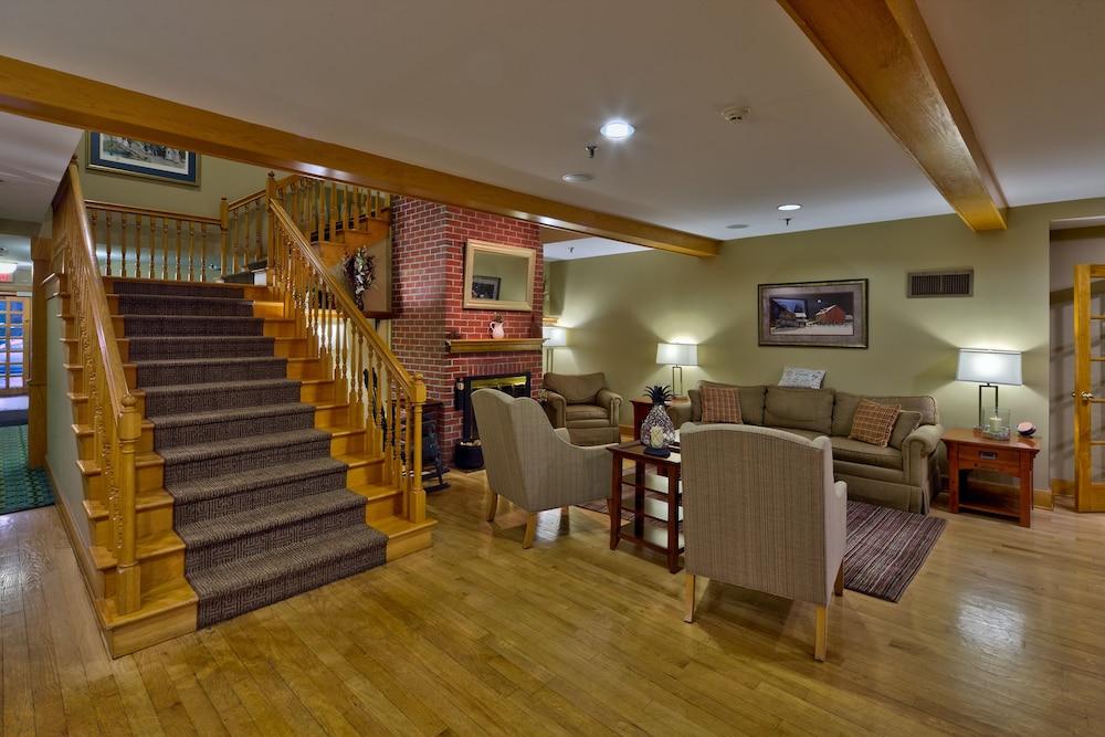 Country At The Mall 3* Bangor