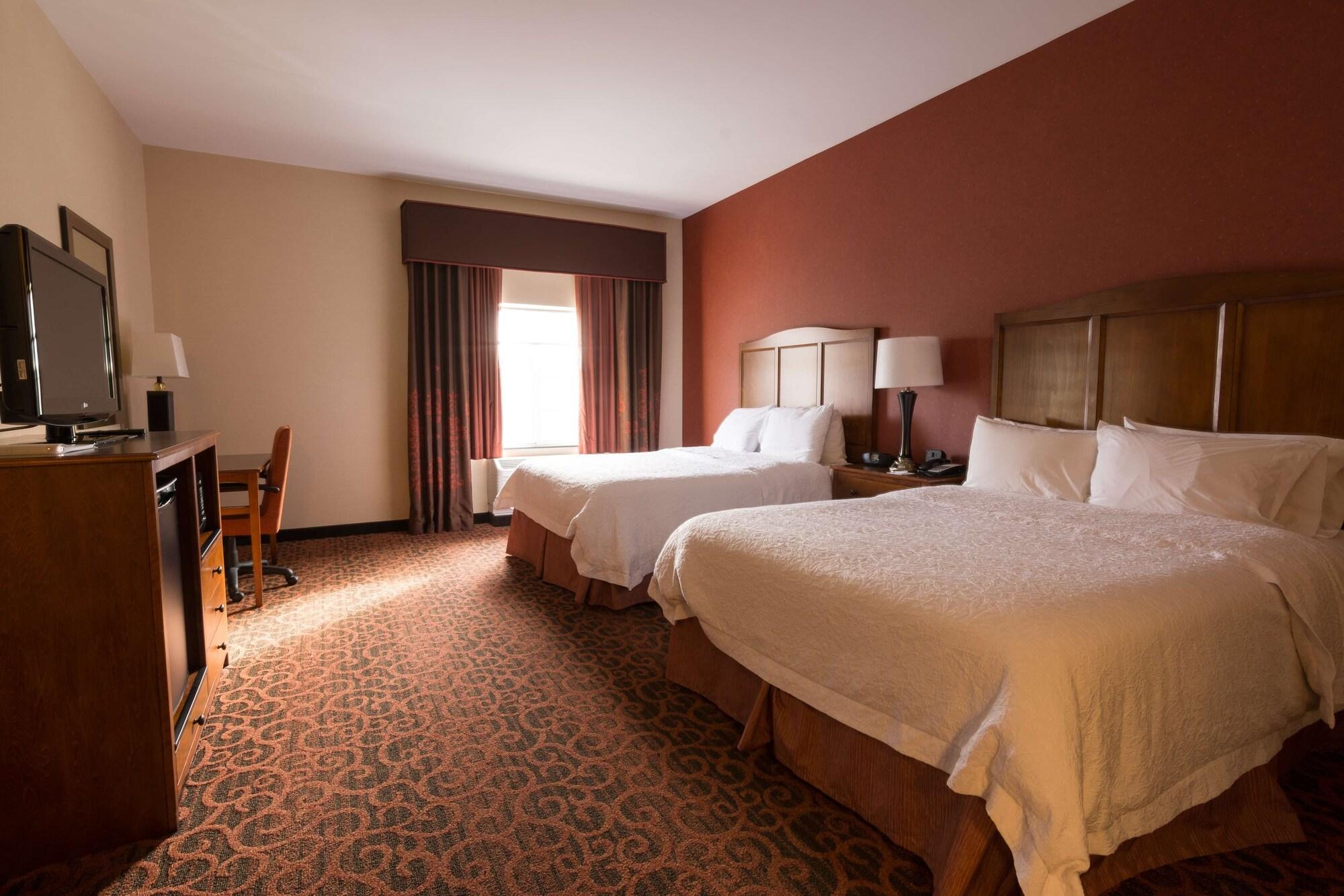 Hotel Hampton 3*