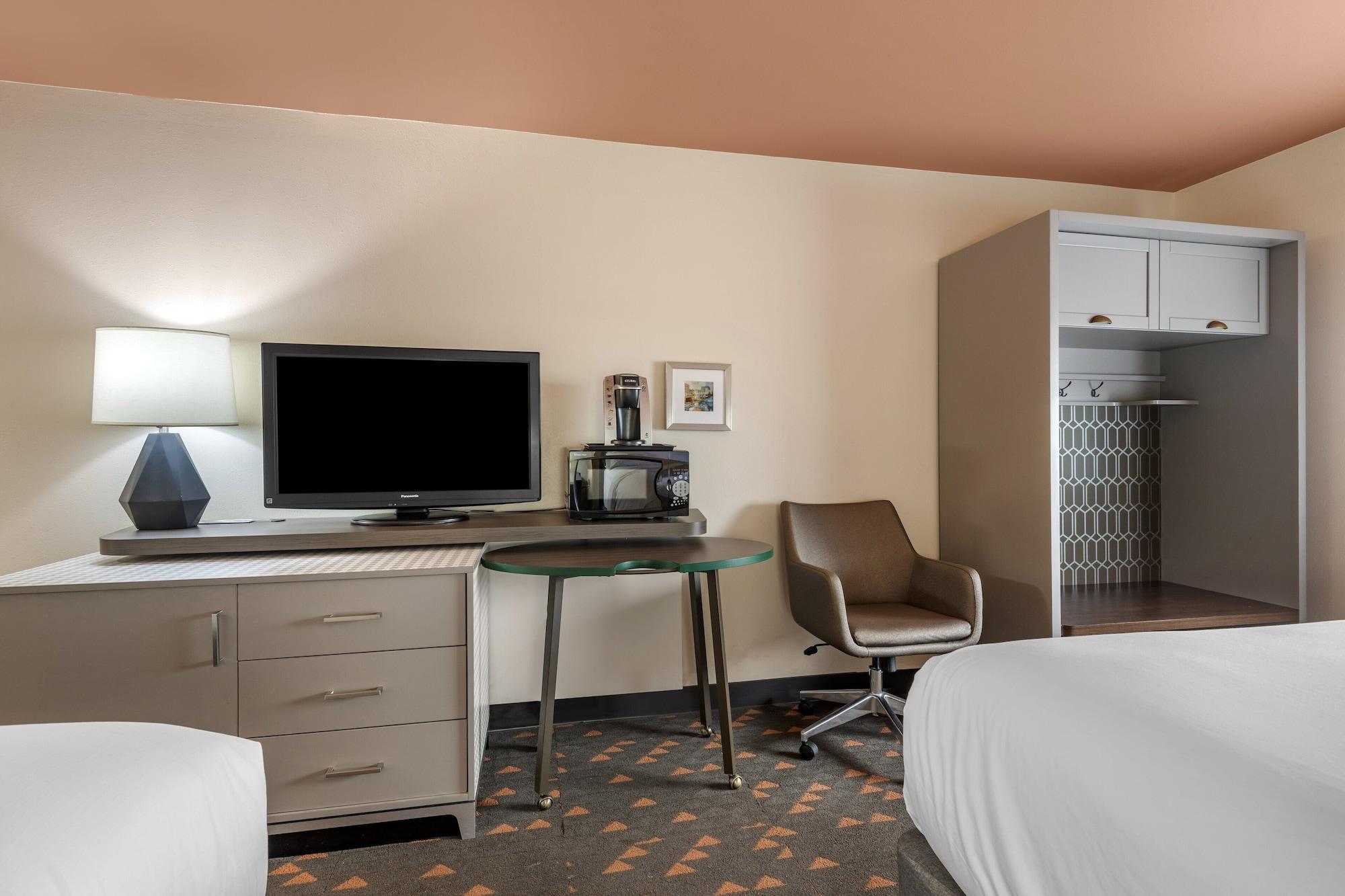 By Ihg Hotel Bangor