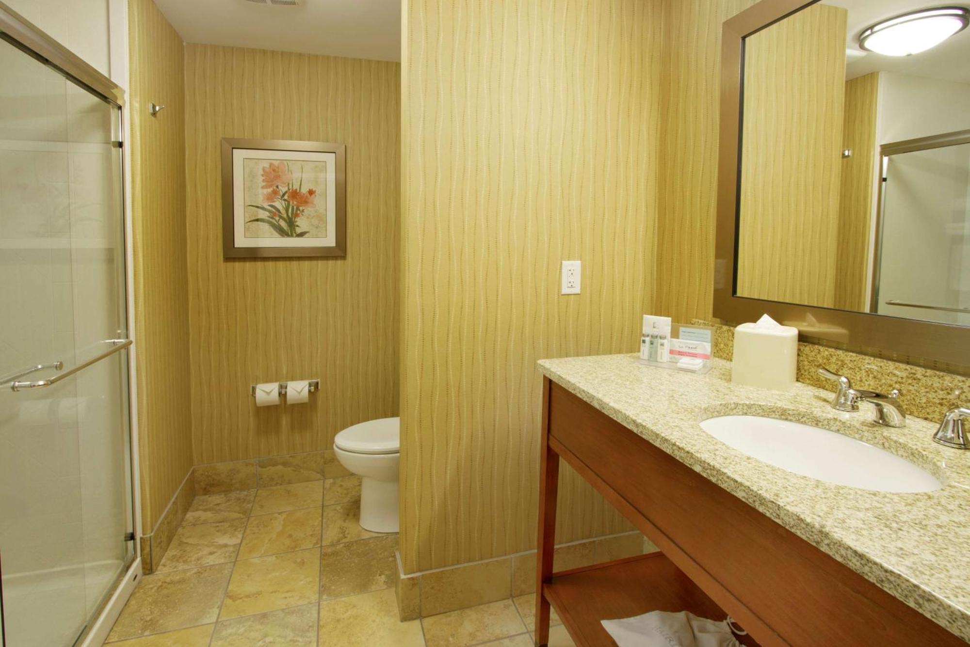Hampton Hotel 3*