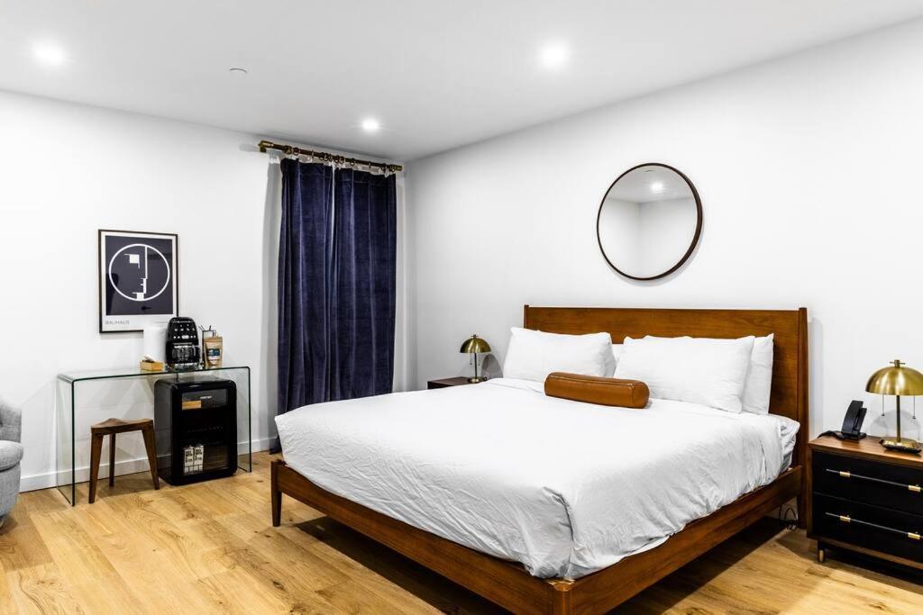 King Bed , Dtwn, 50 In Roku Tv , Fiber Internet, # 203 Apartment