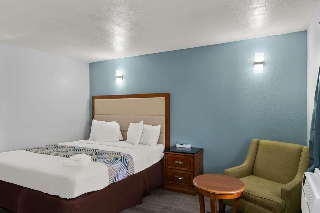 Hotel Americas Value *