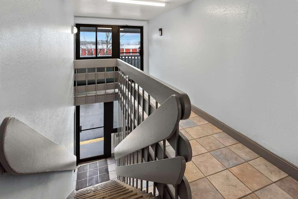 Americas Value Hotel Bangor