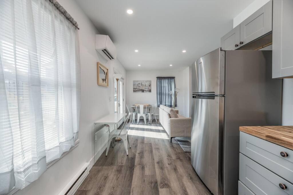 Fresh Riverfront - Washer & Dryer On-site *