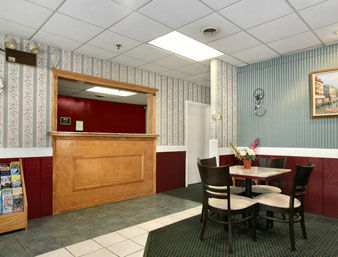 Queen Motel