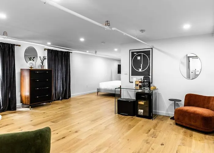 King Bed, The Phenix Historic Hotel, Spacious, Room # 406