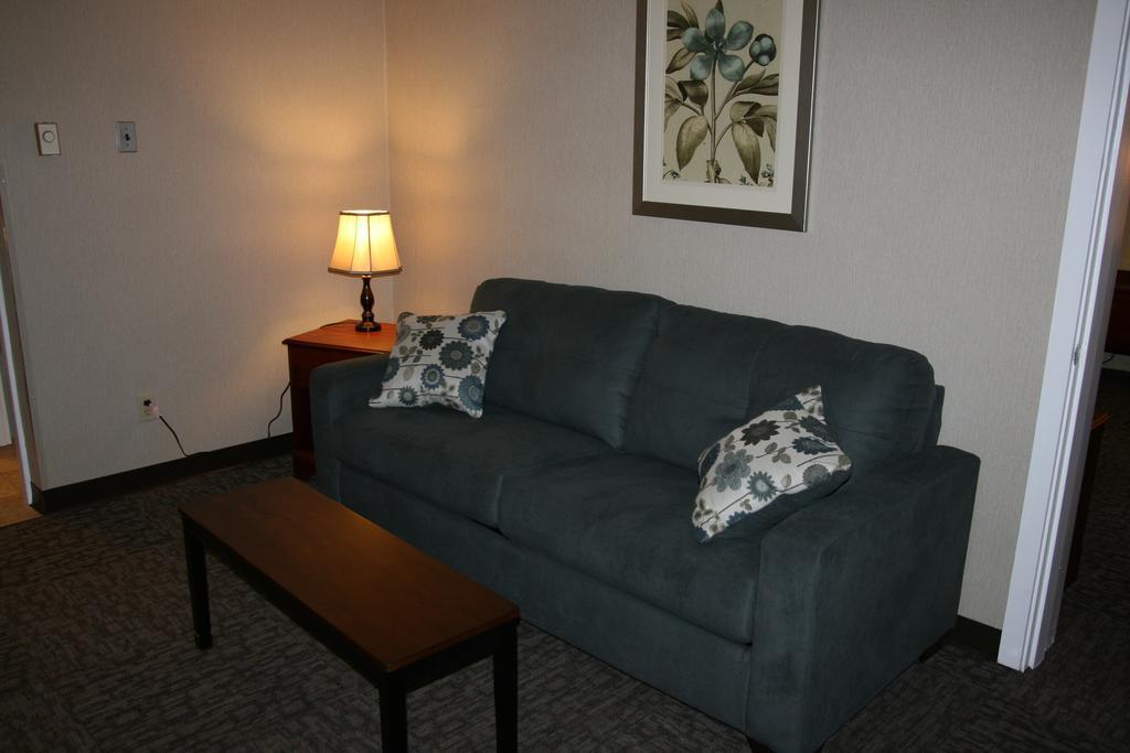 Motel &