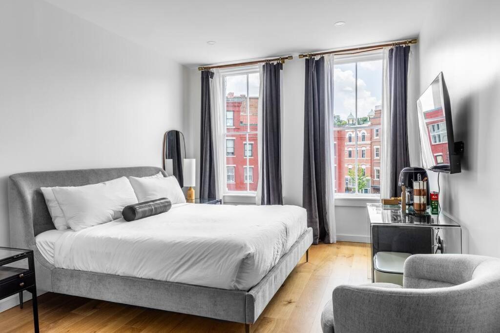The Phenix Historic Dtwn Hotel, King Bed #300
