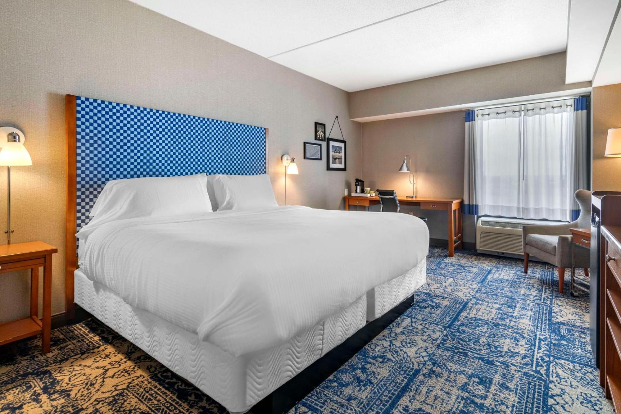 Aviator Bw Premier Collection Hotel