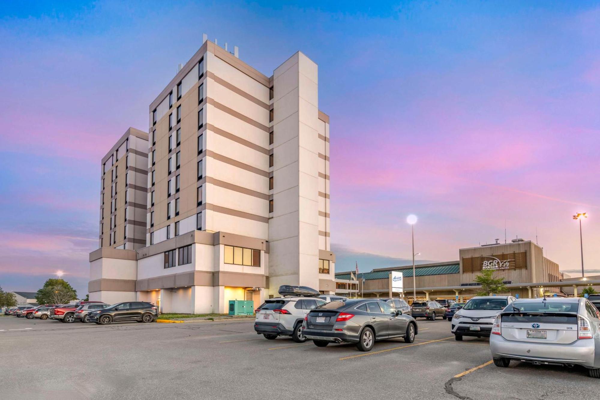 Hotel Aviator Bw Premier Collection Bangor