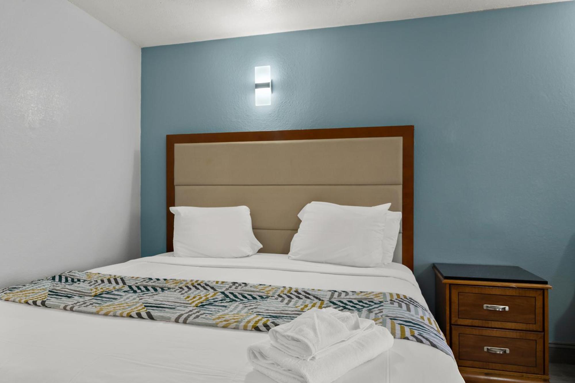 Americas Value Hotel Bangor
