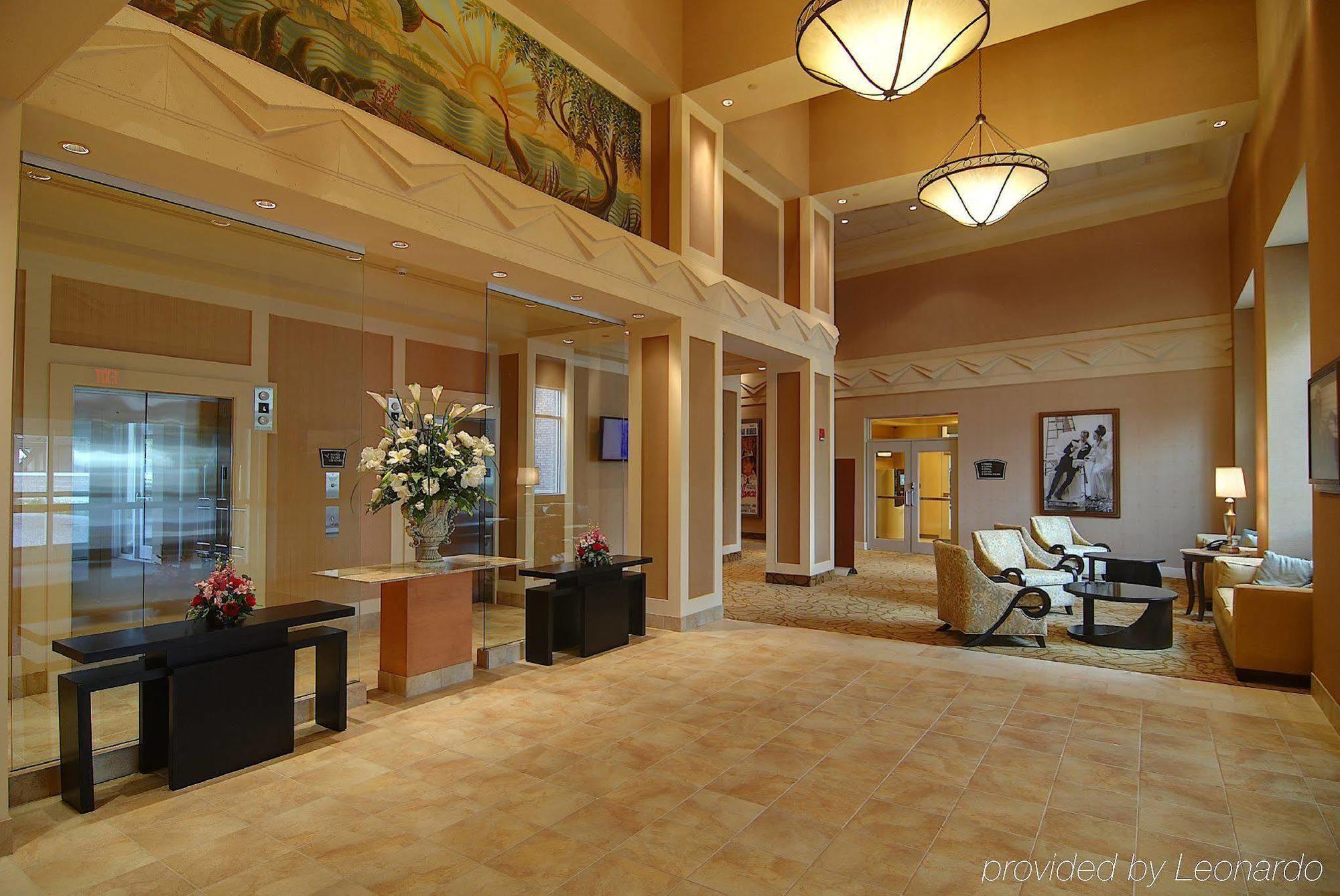 Hollywood Casino Hotel