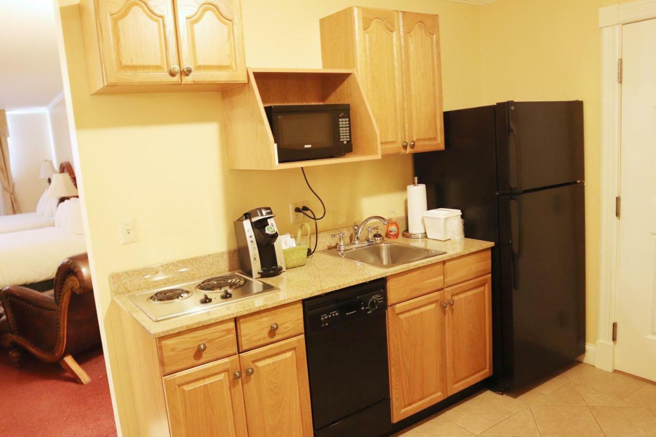 Hotel Western White House 3*